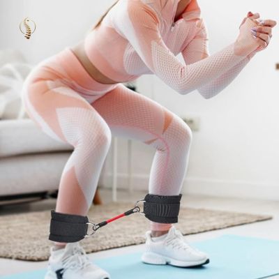 bande elastique en faisant squat